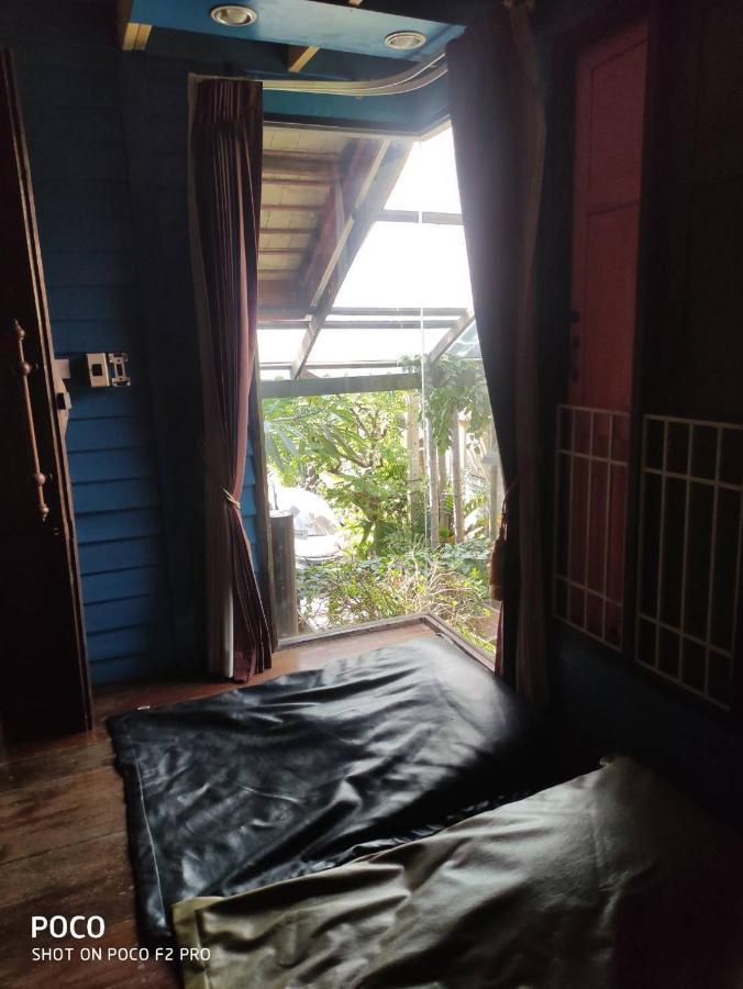 Tamarind Guesthouse Аюттхая Экстерьер фото