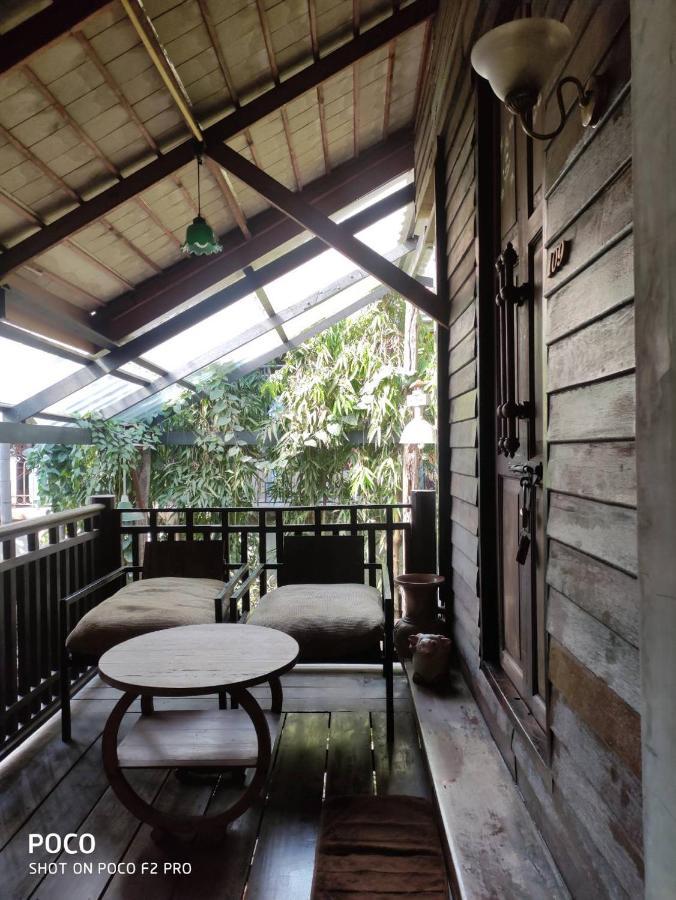 Tamarind Guesthouse Аюттхая Экстерьер фото