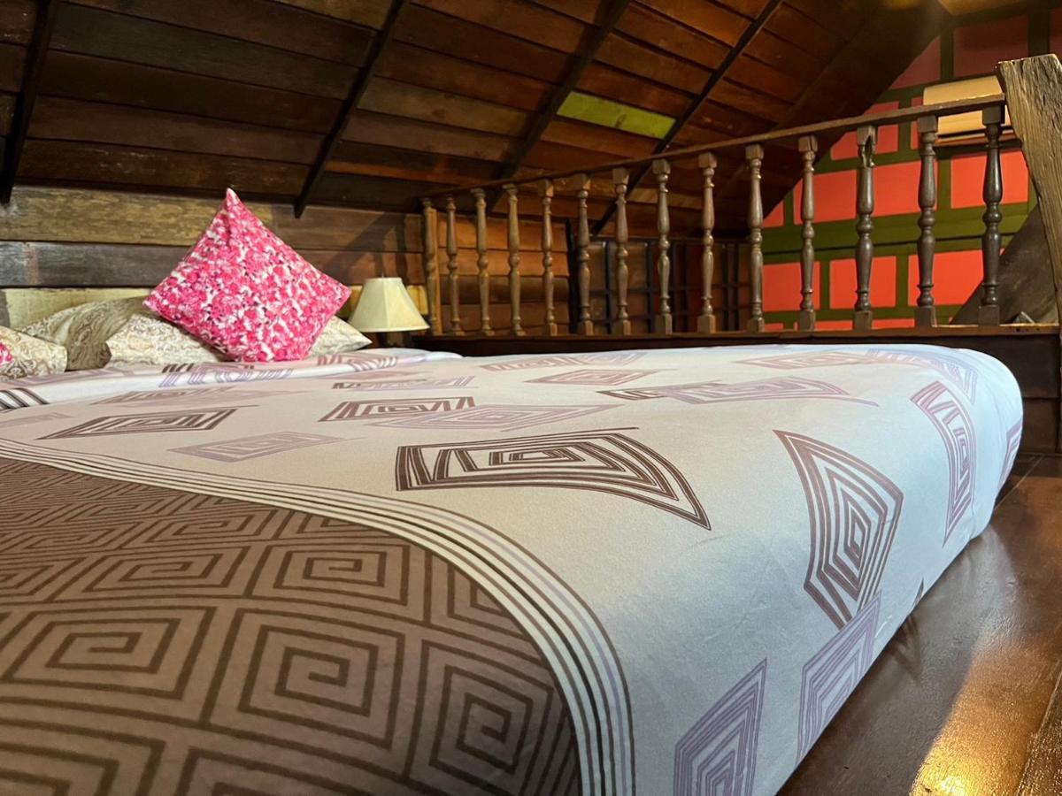 Tamarind Guesthouse Аюттхая Экстерьер фото