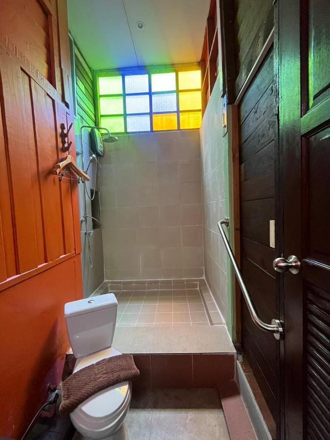 Tamarind Guesthouse Аюттхая Экстерьер фото